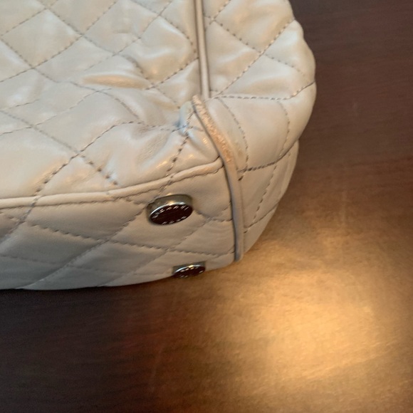 Michael Kors handbag - Picture 4 of 8